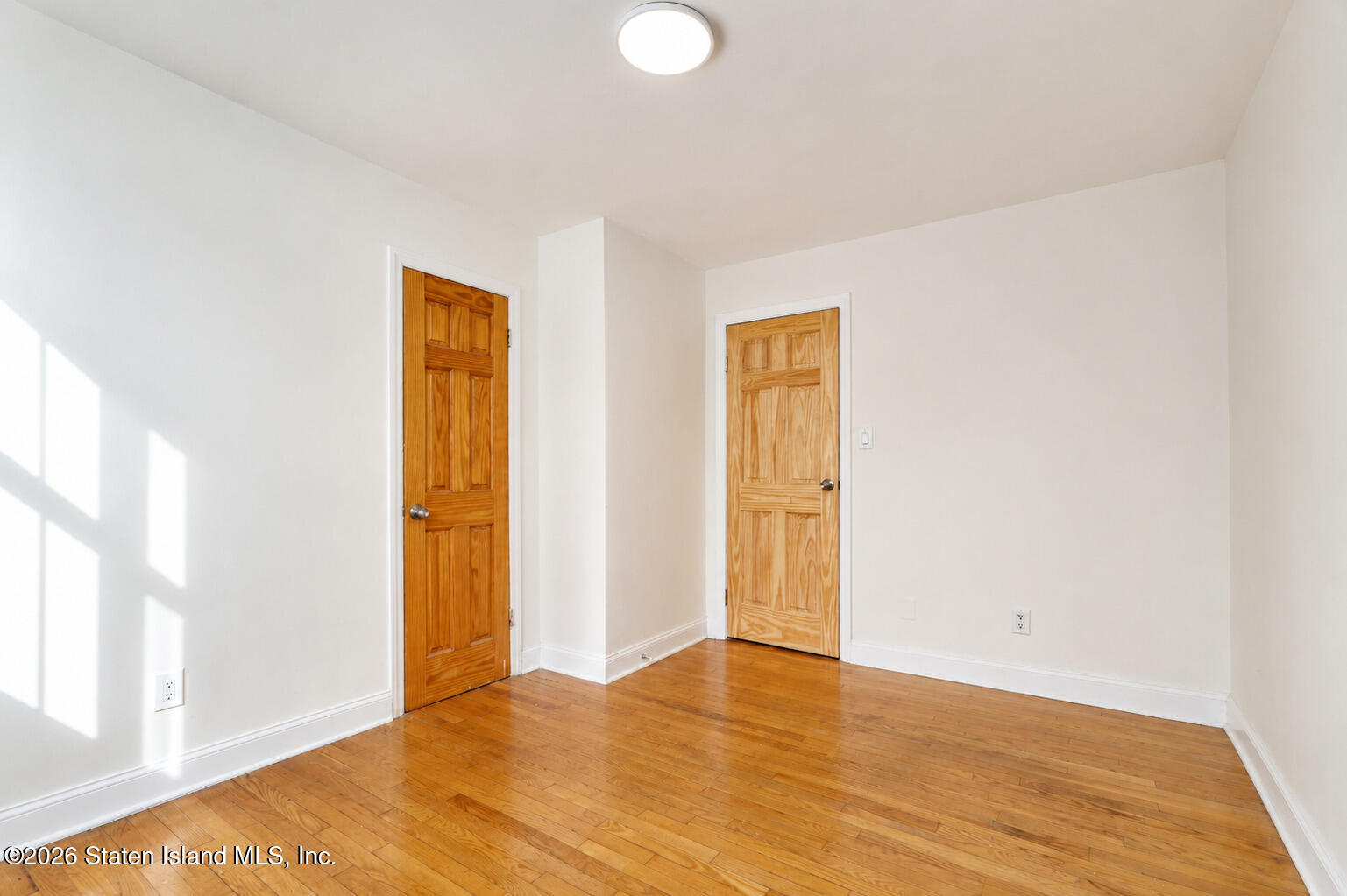 708 Hylan Boulevard, Staten Island, NY, 10305 image 20