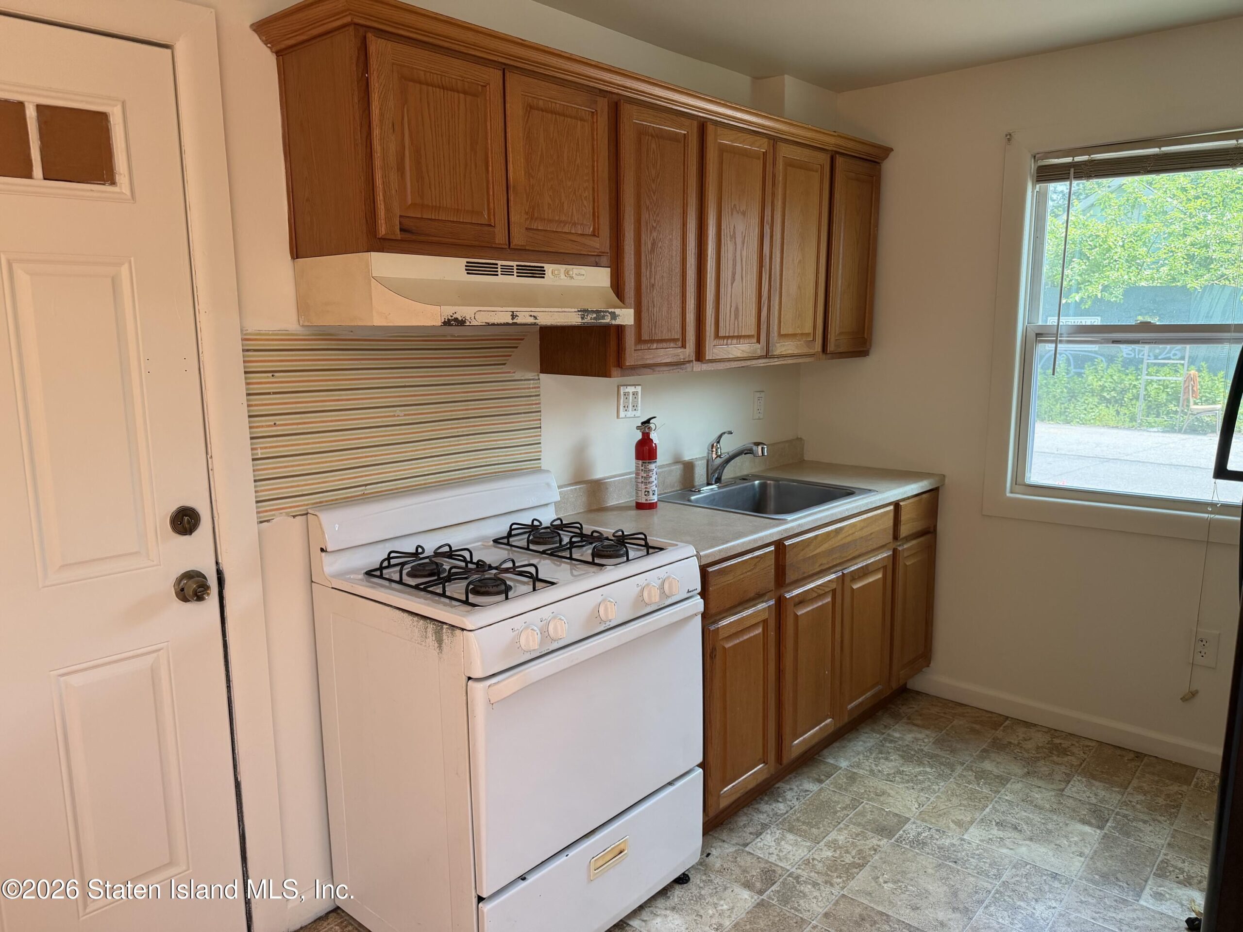 229 Freeborn Street, Staten Island, NY, 10306 image 10