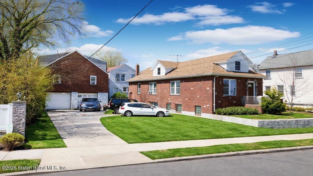 568 Villa Avenue Image 5