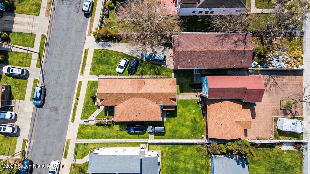 568 Villa Avenue Image 3