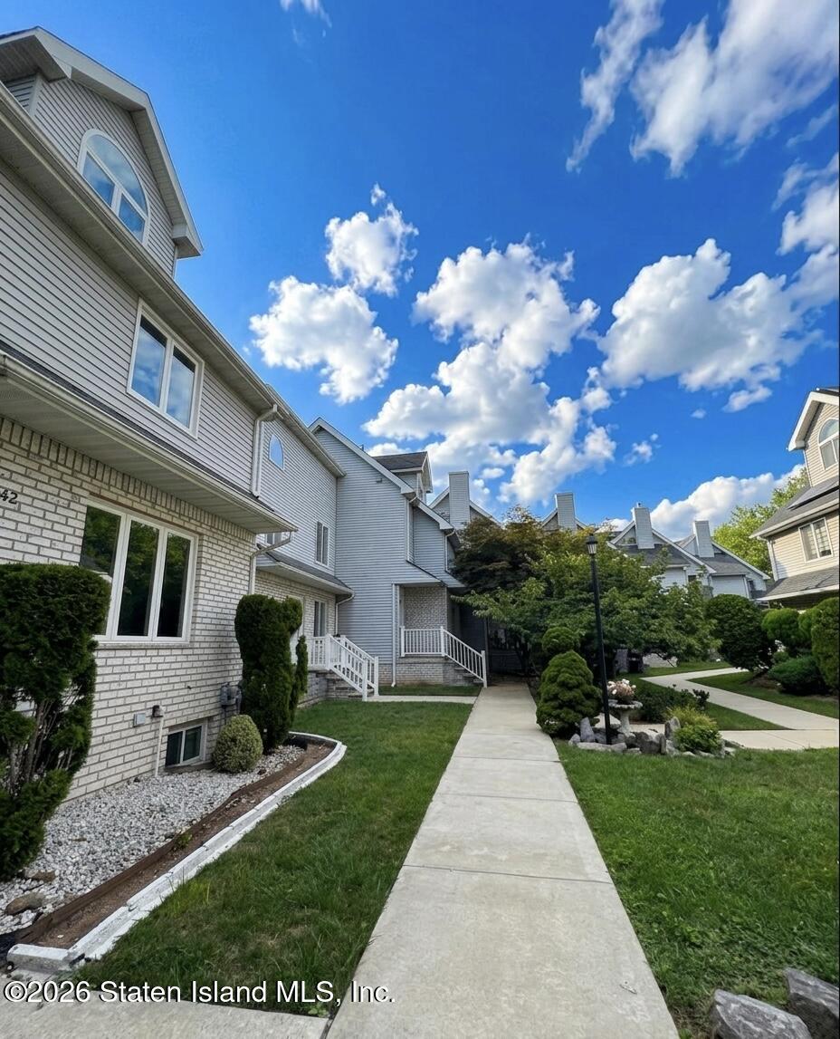45 Fairlawn Loop, Staten Island, NY, 10308 image 6