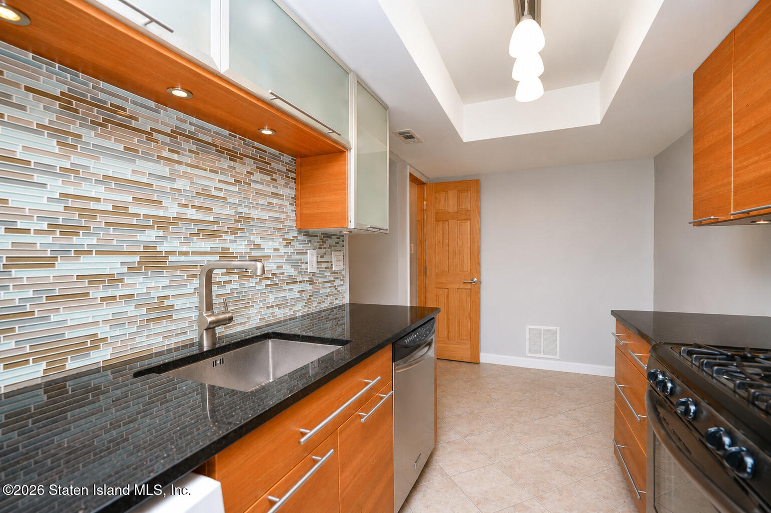 2008 Arthur Kill Road, Staten Island, NY, 10312 image 8