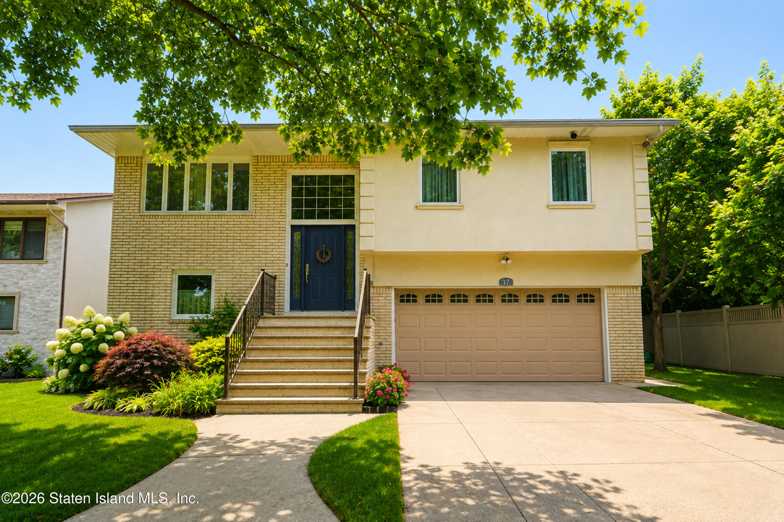 14 Ridge Avenue Image 1