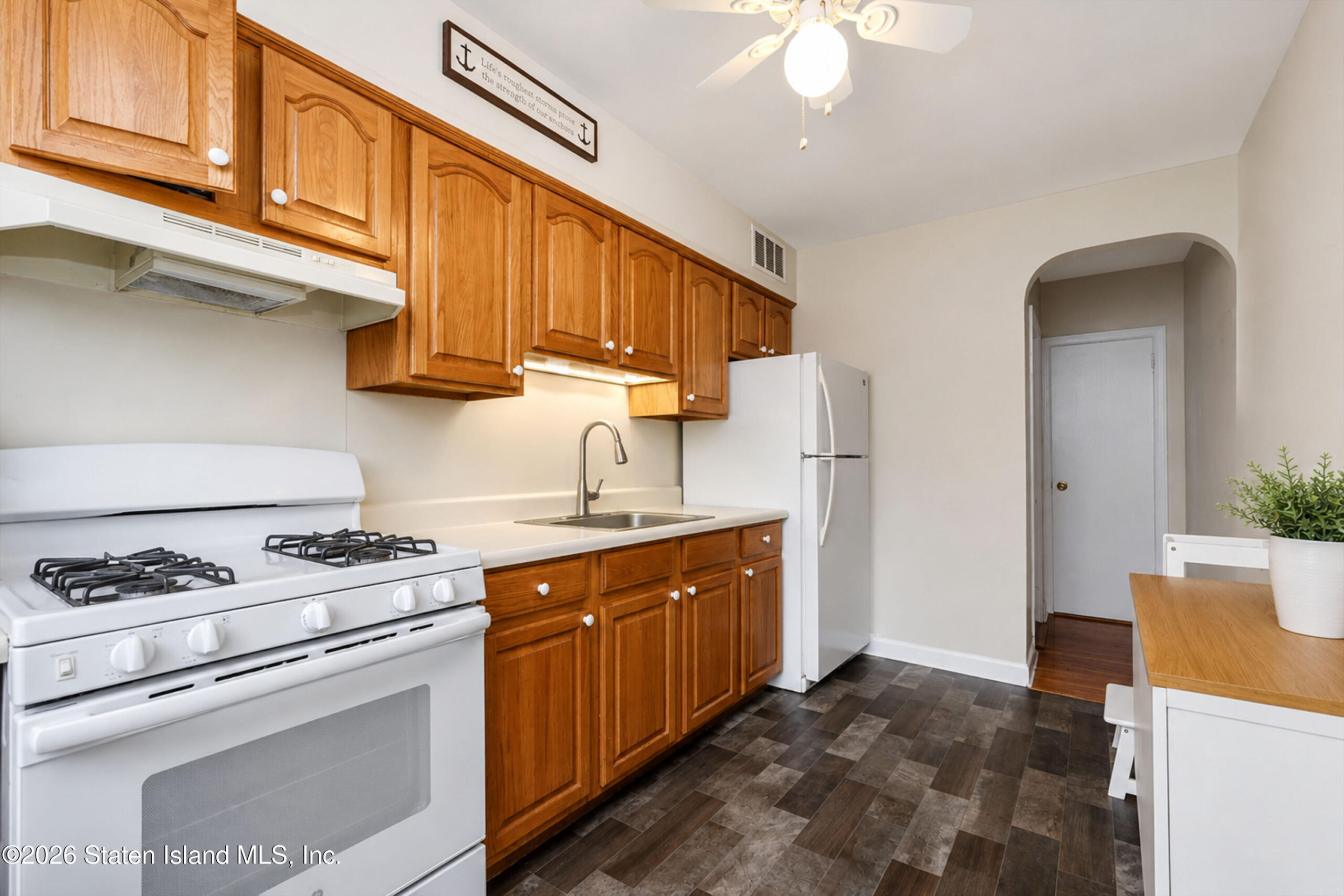76 Dongan Avenue Image 3