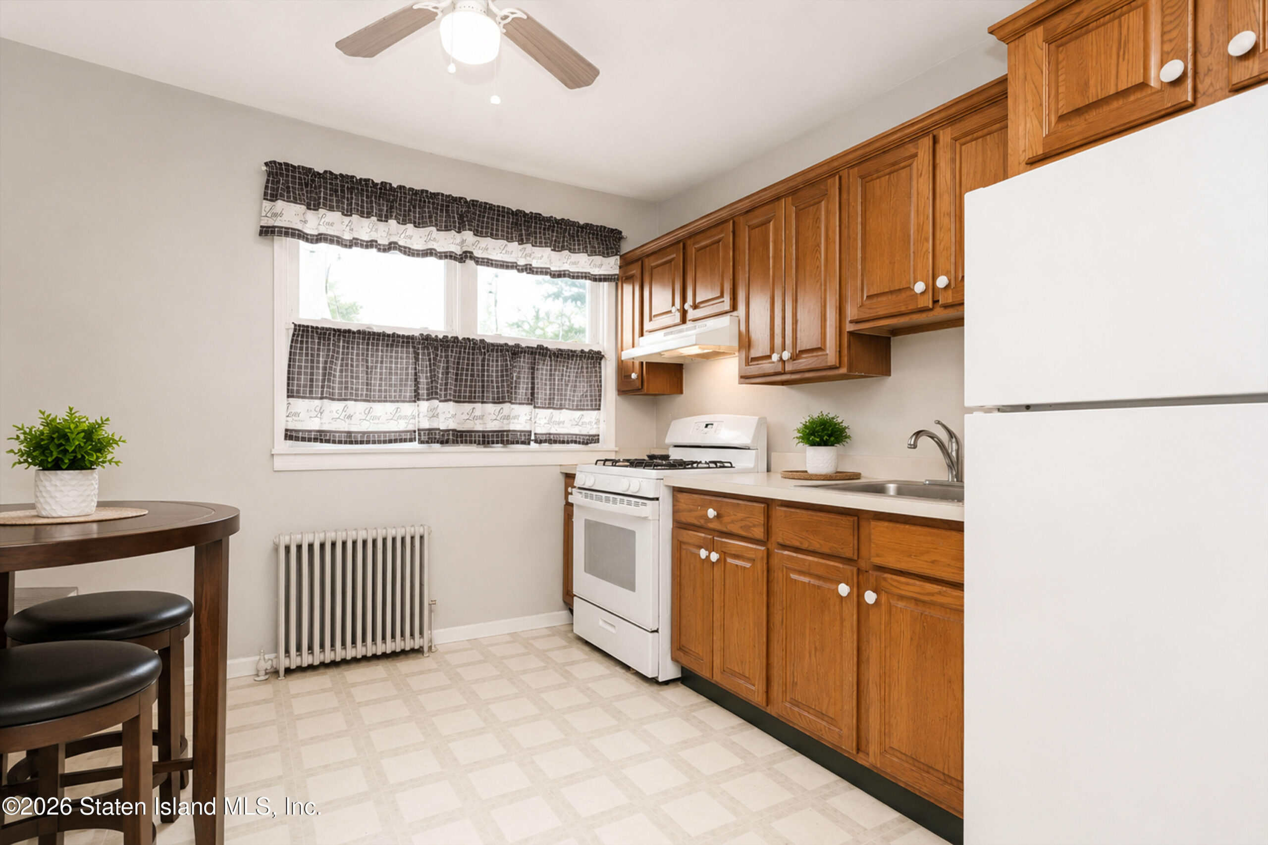 76 Dongan Avenue, Staten Island, NY, 10314 image 15