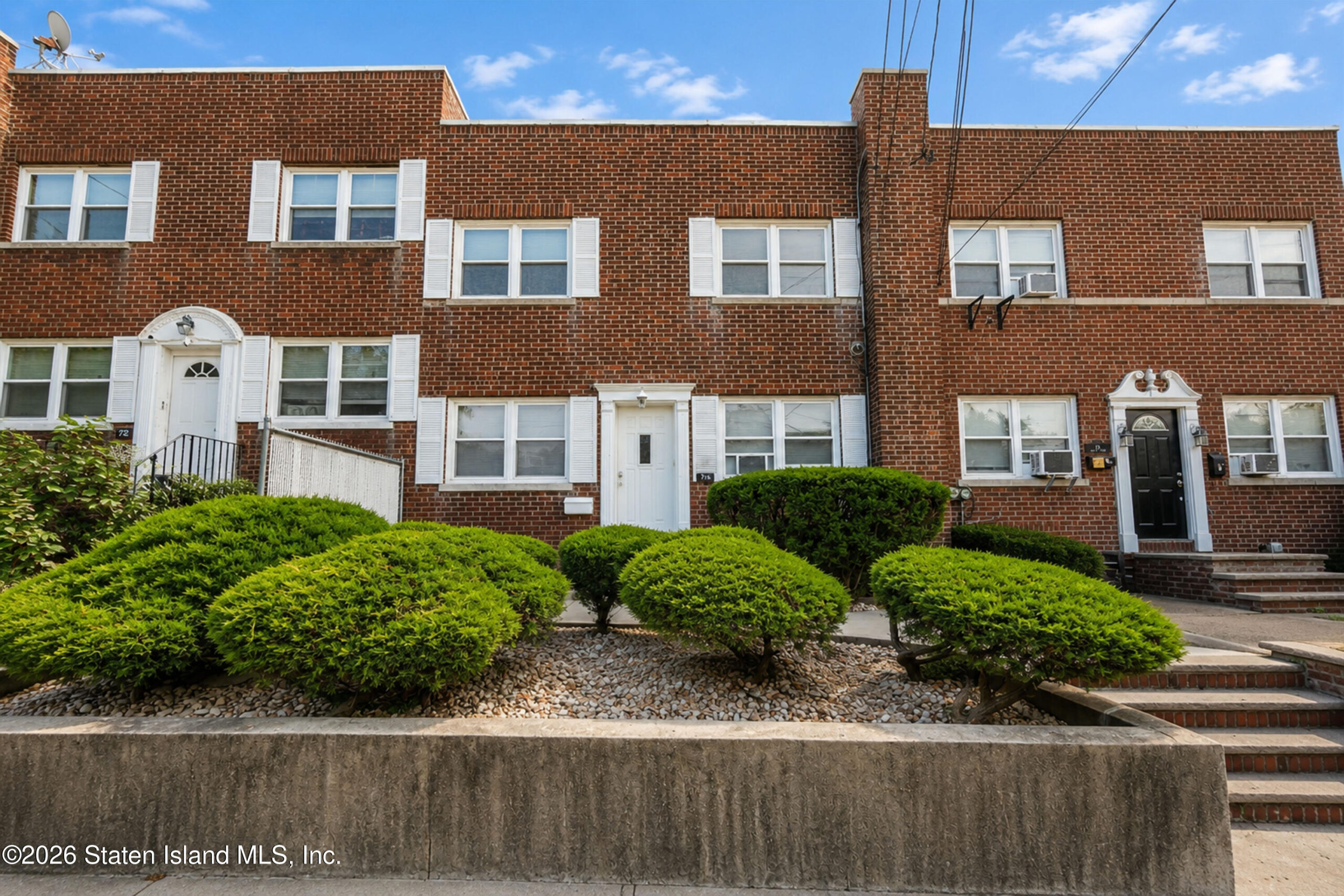 76 Dongan Avenue Image 1