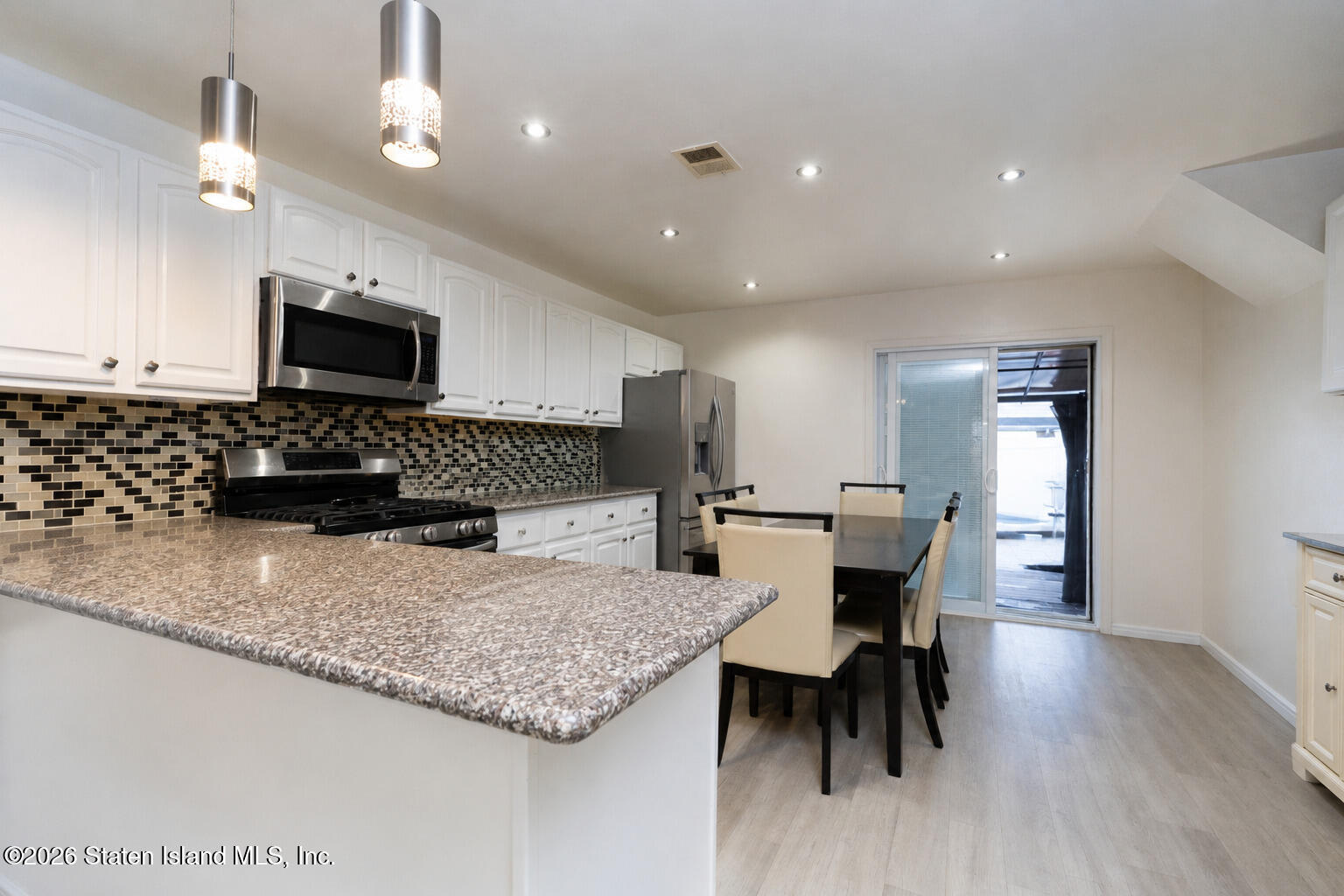 85 Fairway Avenue Image 5