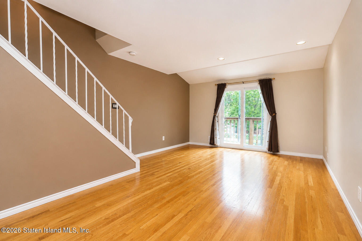 47 Pembrook Loop, Staten Island, NY, 10309 image 17