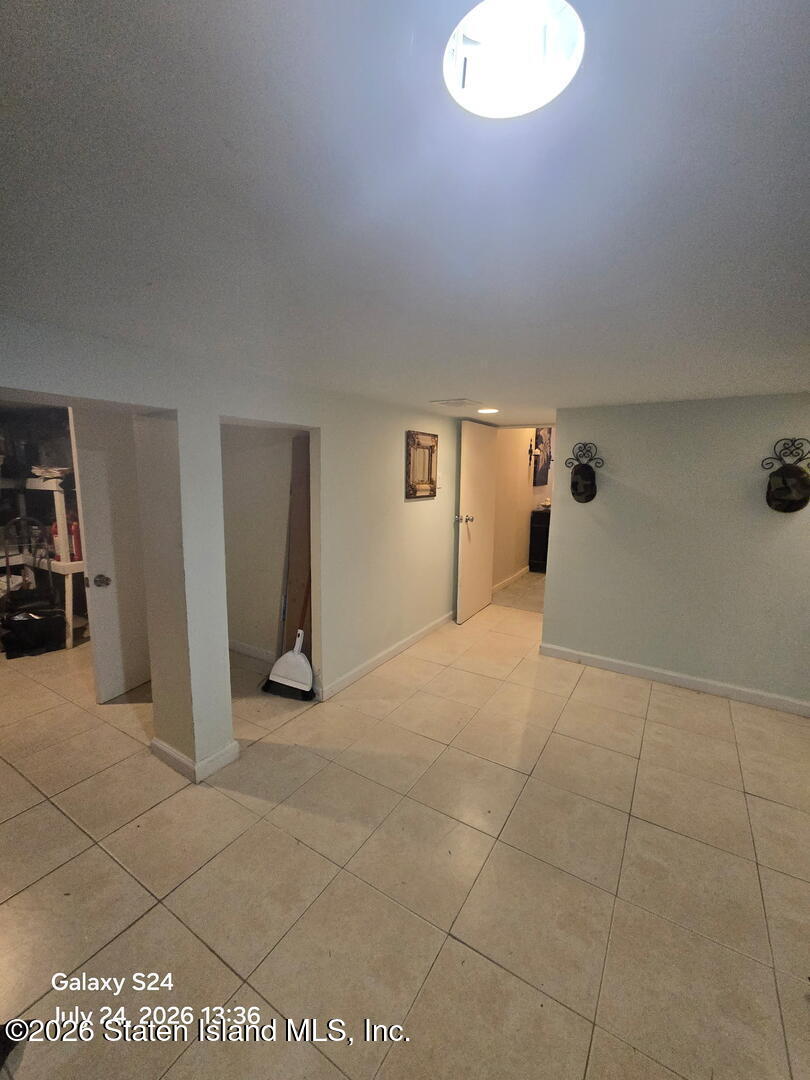 181 Mosely Avenue 2, Staten Island, NY, 10312 image 24