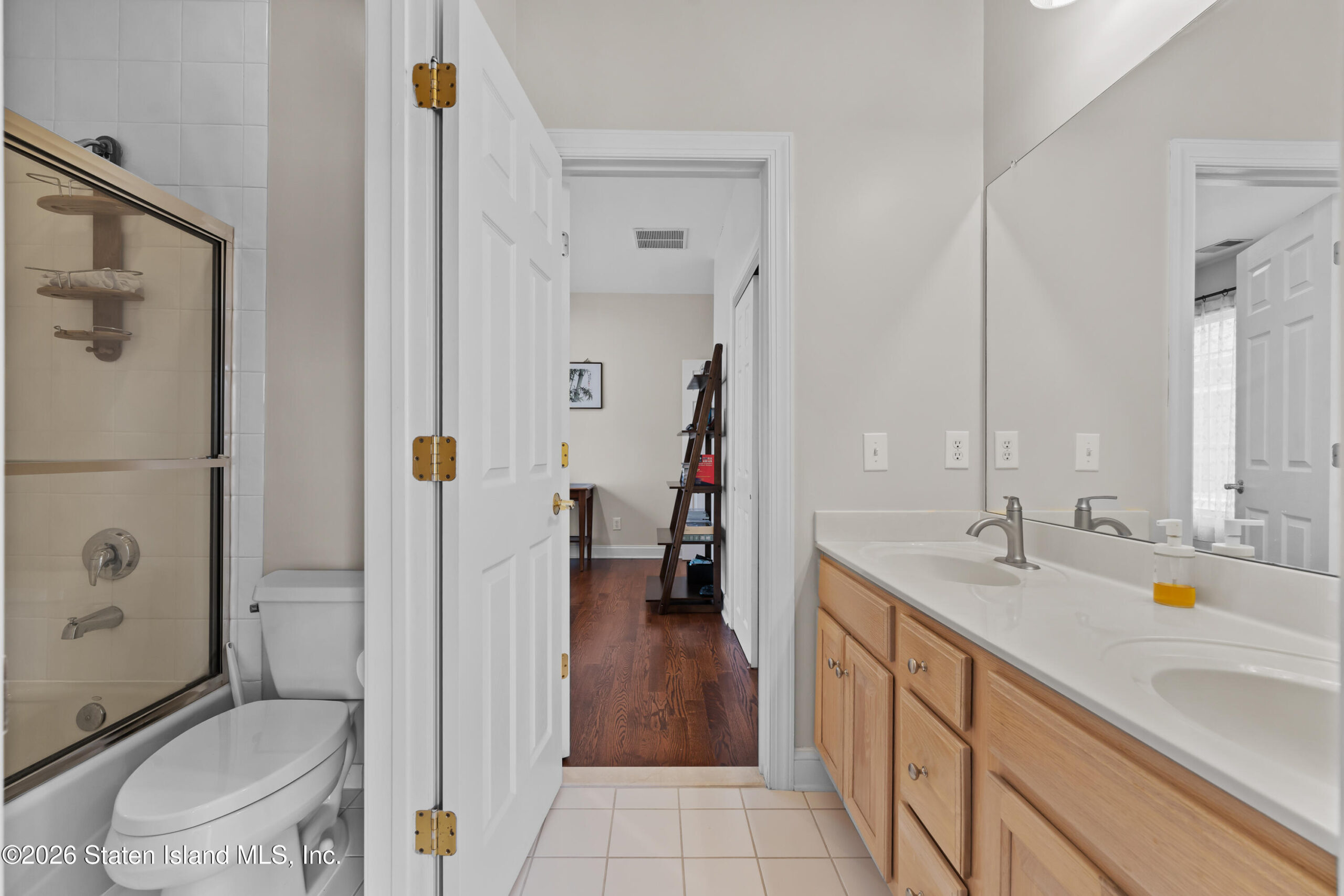 23 Lighthouse Drive, South Amboy, NJ, 08879 image 39