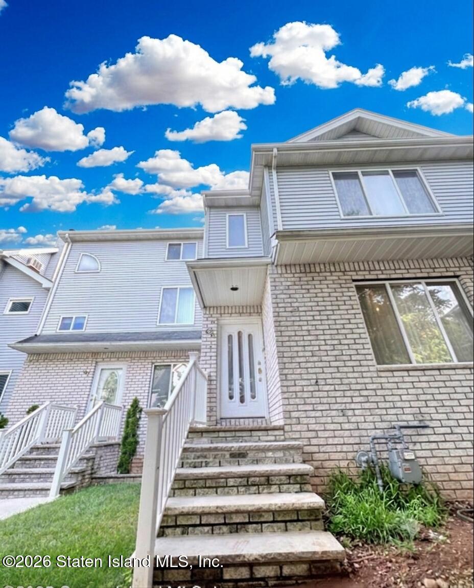 45 Fairlawn Loop Image 1