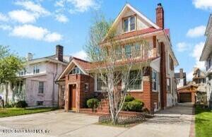 1720 W 11th Street Image 1