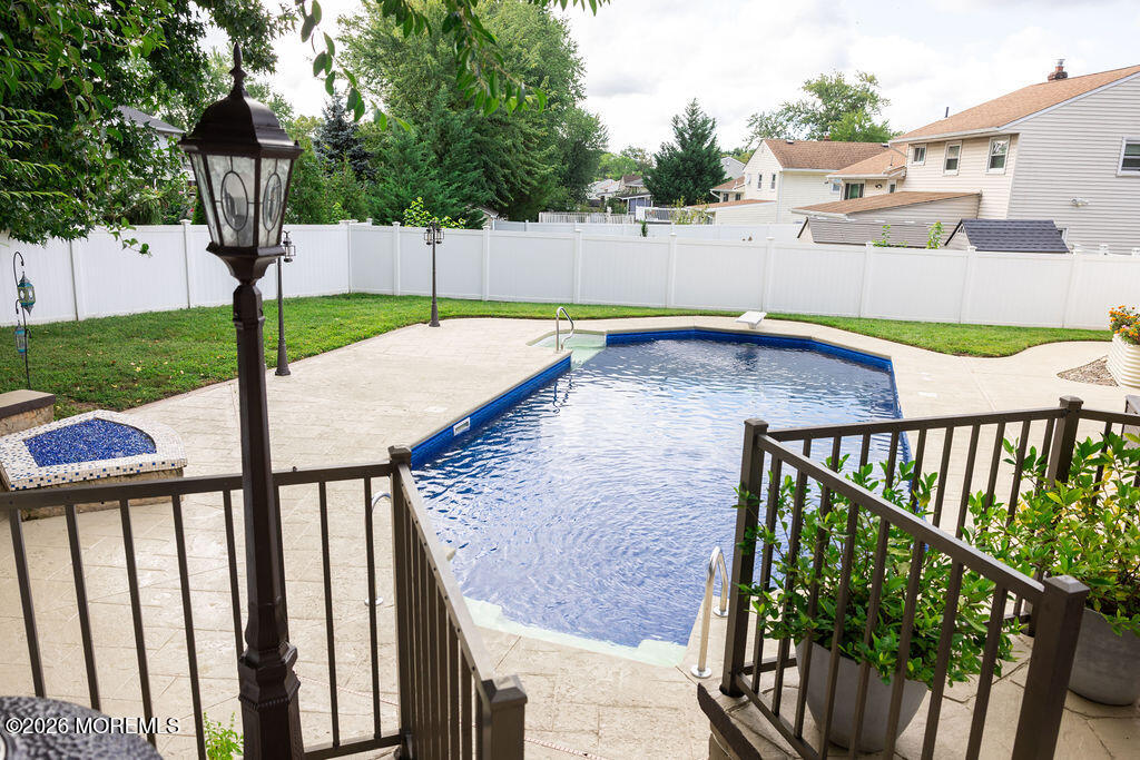 35 Richard Terrace, Middletown, NJ, 07748 image 6