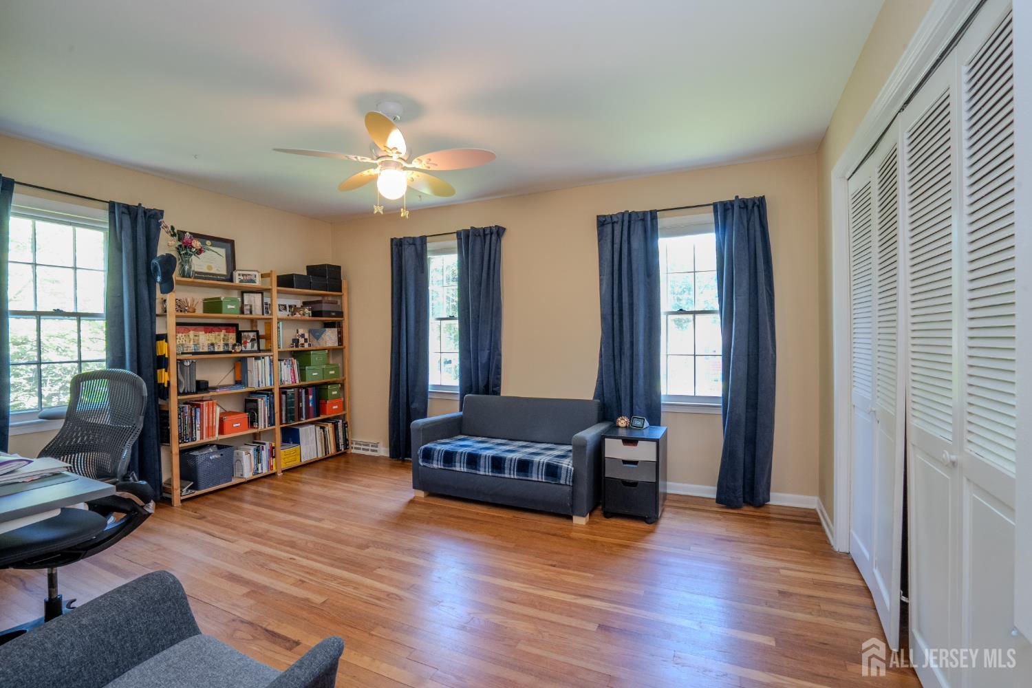 31 Merion Place, Lawrence, NJ, 08648 image 25