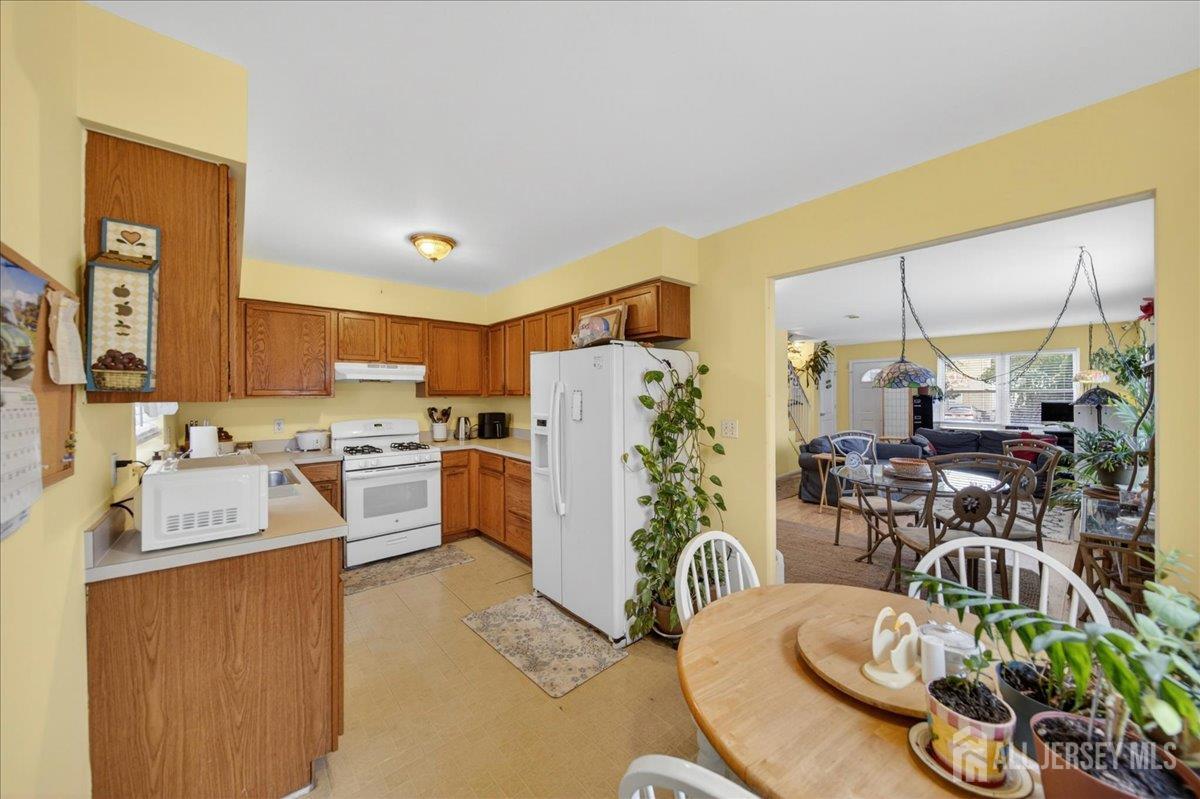 112 Commerce Street, Perth Amboy, NJ, 08861 image 11
