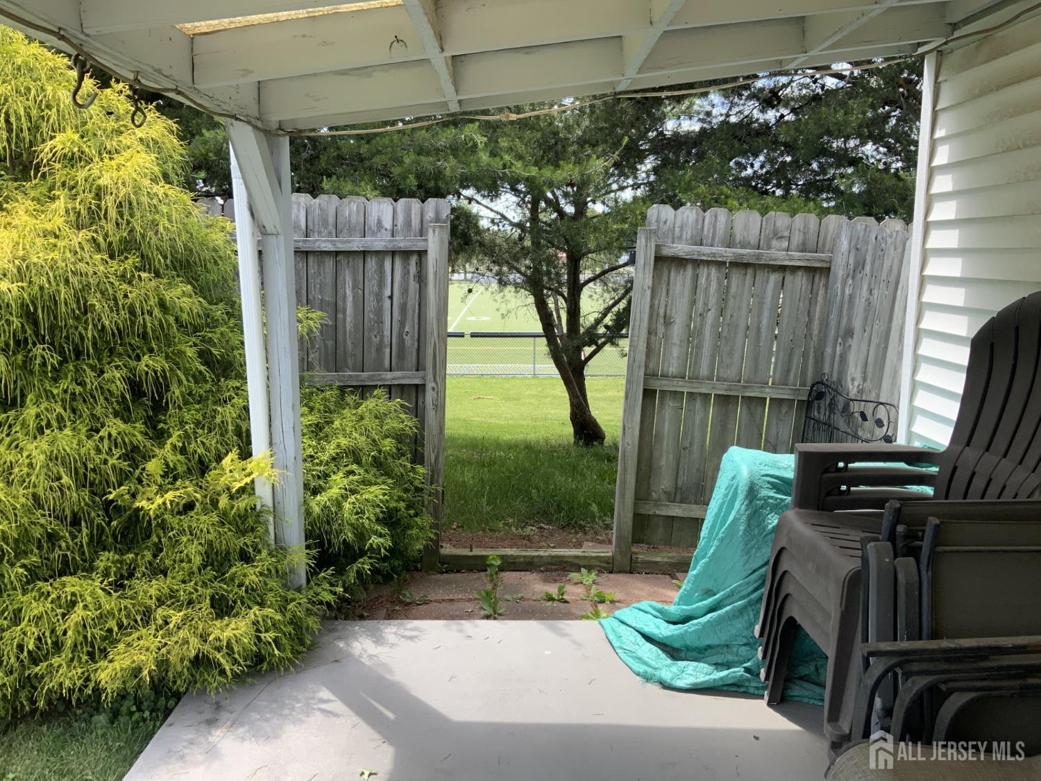 89 Bernard Street, Carteret, NJ, 07008 image 15