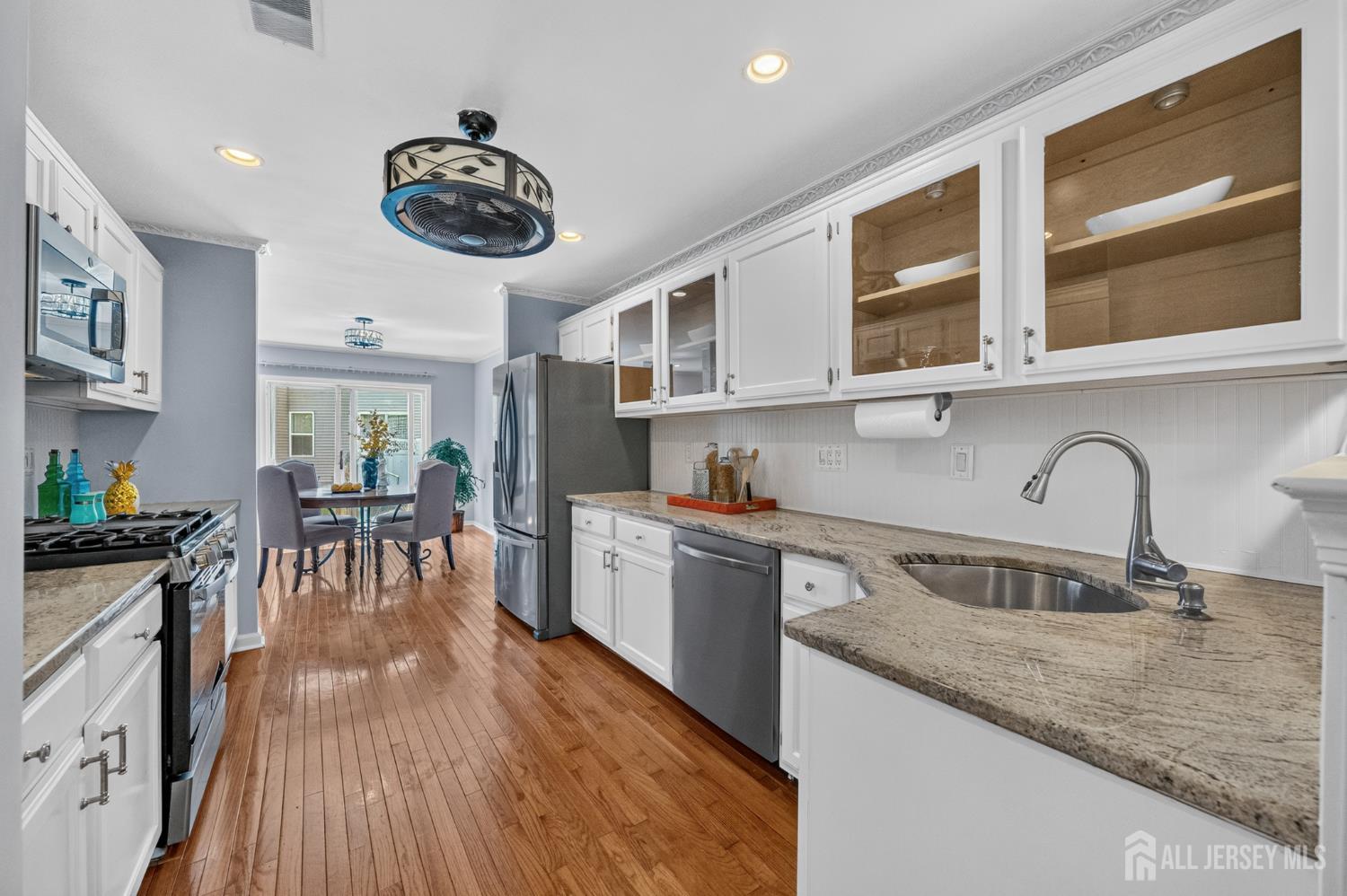 303 Cobblestone Court, South Brunswick, NJ, 08852 image 6