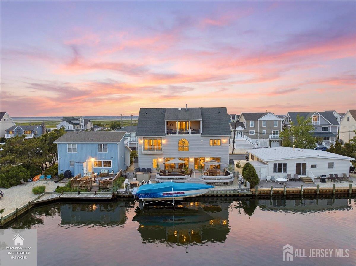 402 Daytona Drive Image 2