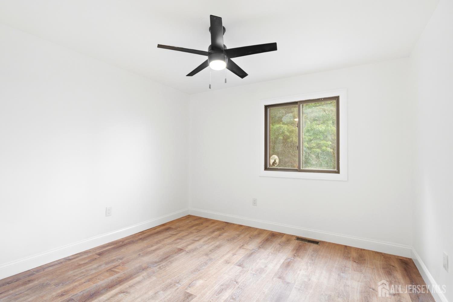 7 Firethorn Court, East Brunswick, NJ, 08816 image 32