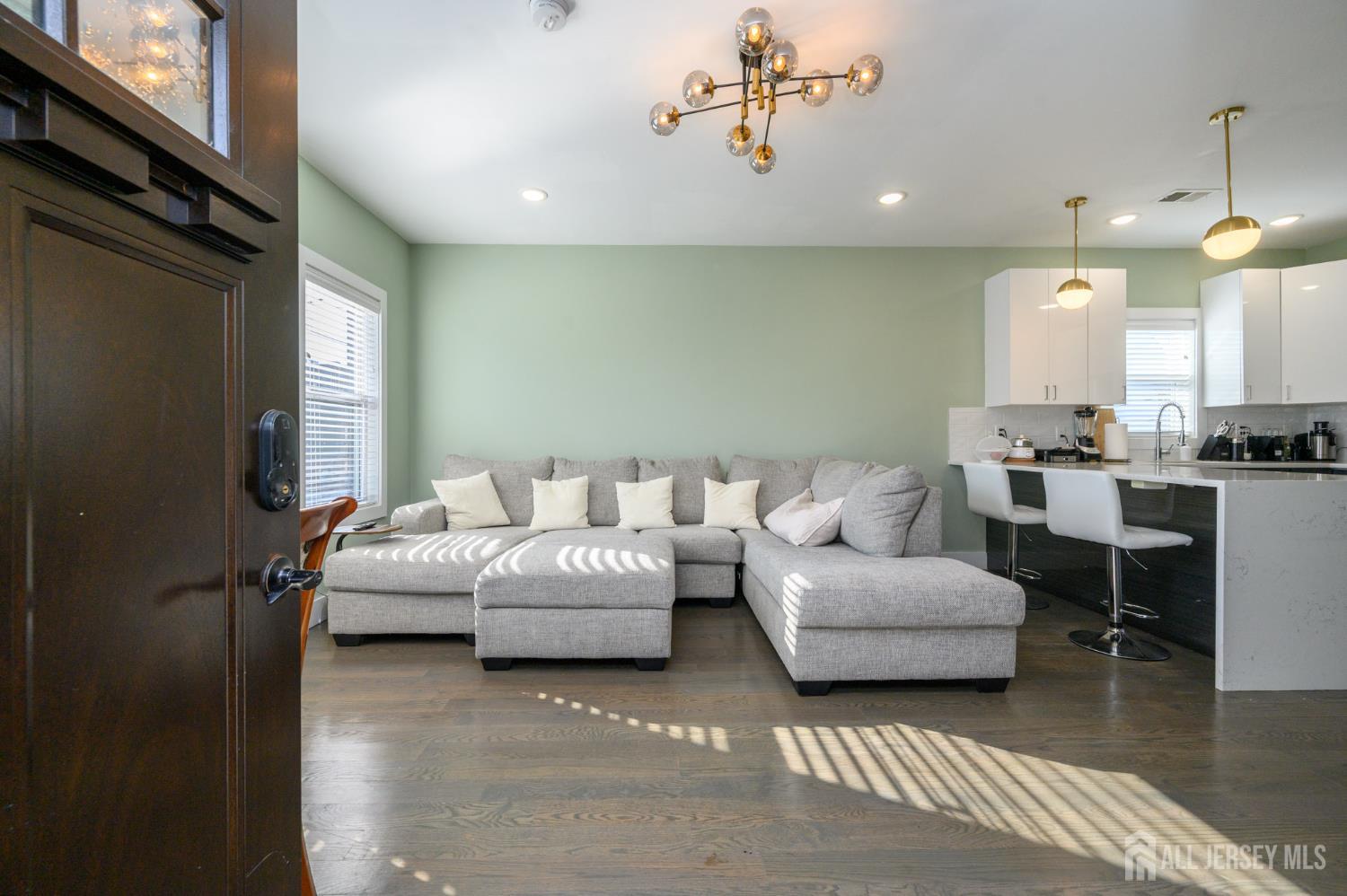 197 Garfield Avenue Image 3