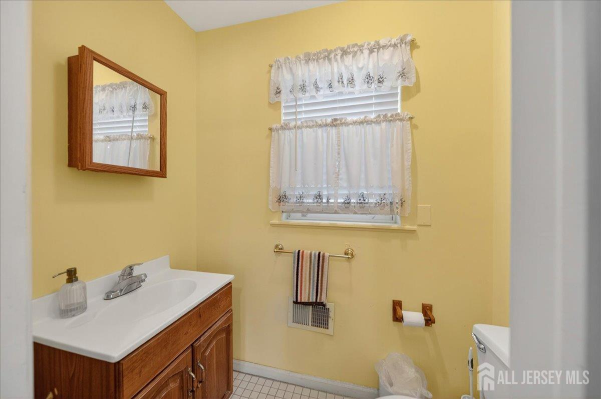 112 Commerce Street, Perth Amboy, NJ, 08861 image 13