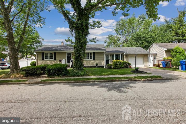 127 Poplar Street Image 1