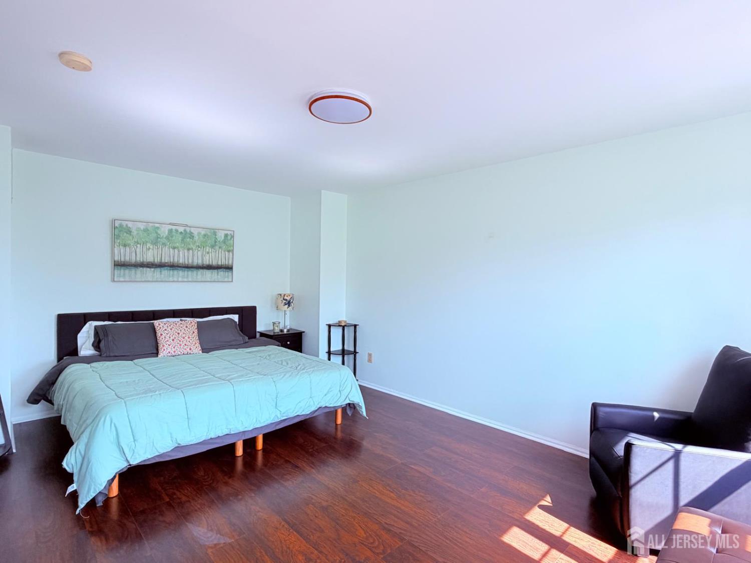 918 Plymouth Road, North Brunswick, NJ, 08902 image 16