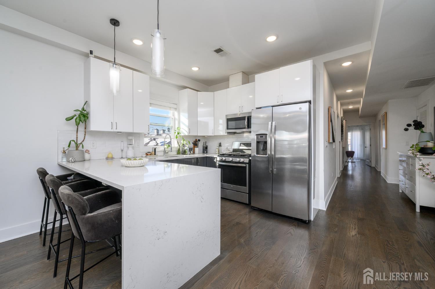 197 Garfield Avenue, Jersey City, NJ, 07305 image 32