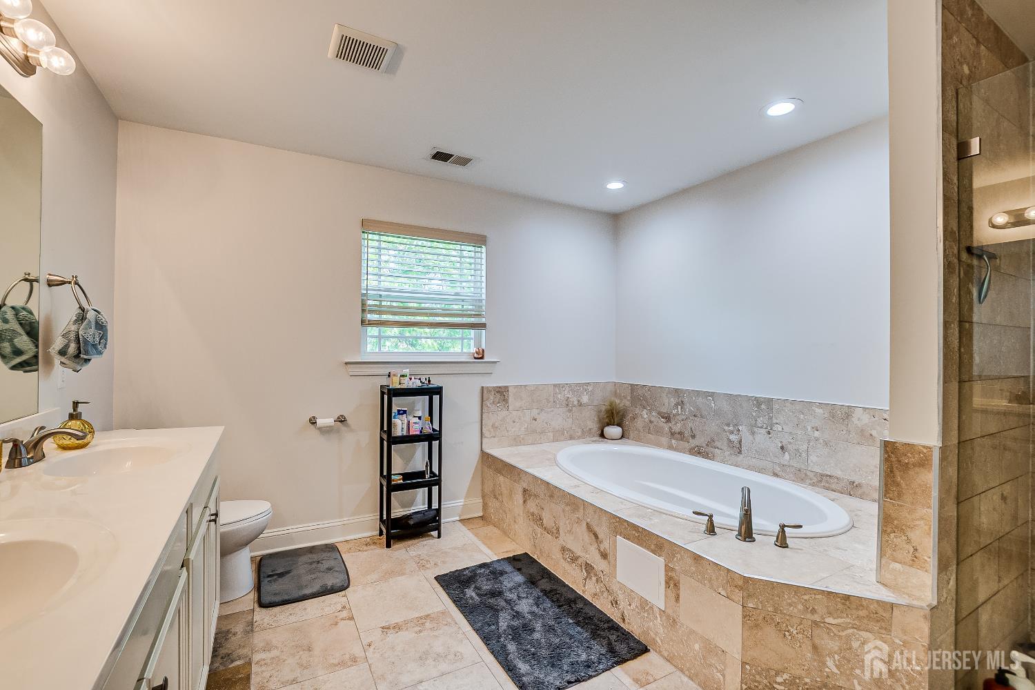 54 Hillcrest Avenue, Iselin, NJ, 08830 image 22