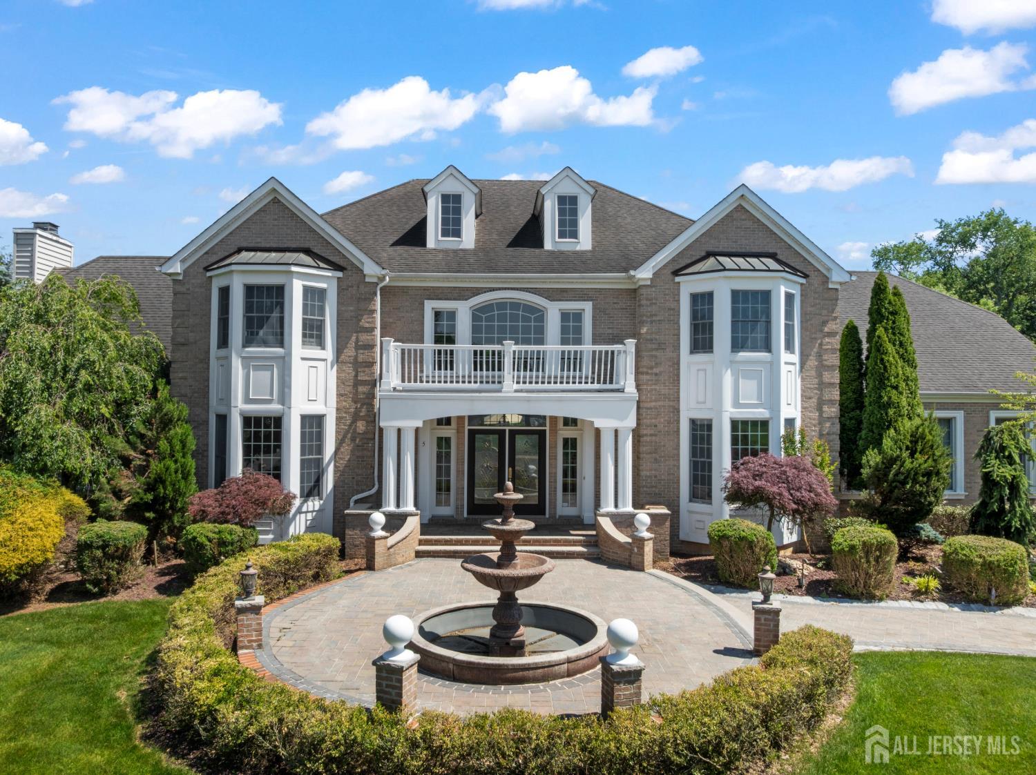 5 Blue Diamond Hill Court Image 4