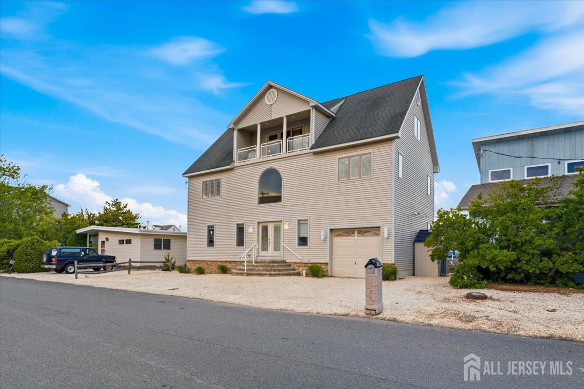 402 Daytona Drive Image 5