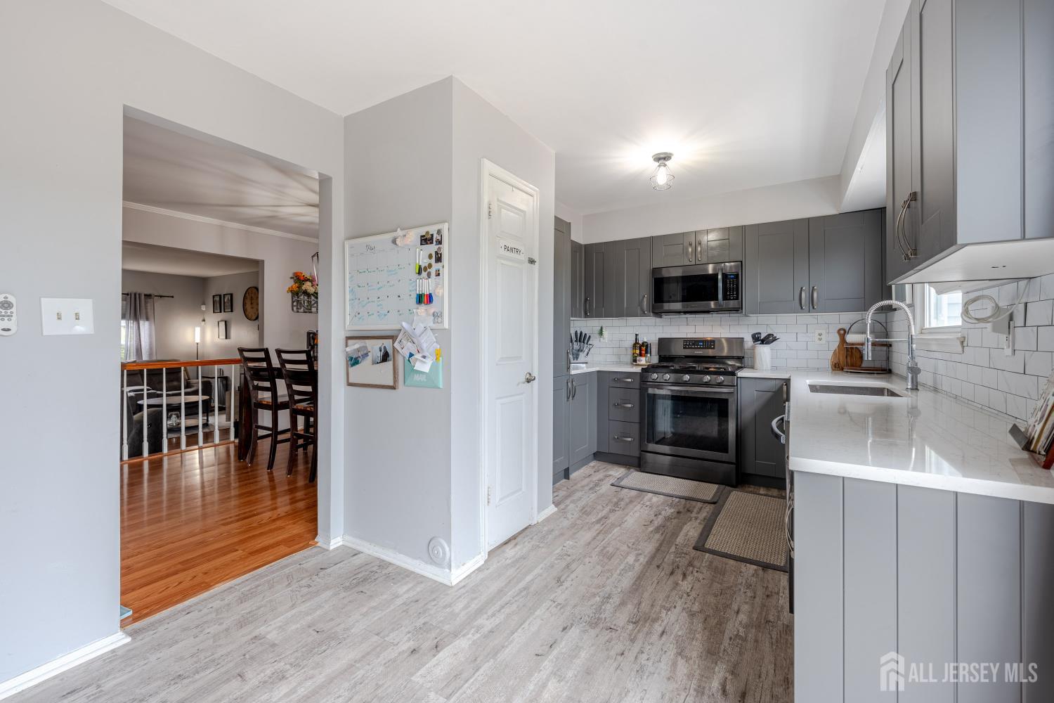 97 brookview Circle, Jamesburg, NJ, 08831 image 13