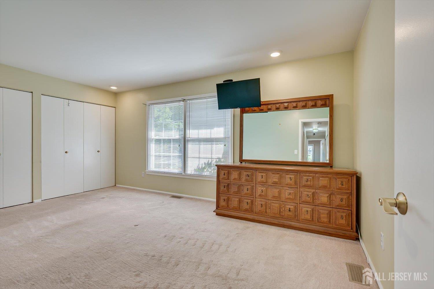 6 Wood Lake Drive, Piscataway, NJ, 08854 image 22