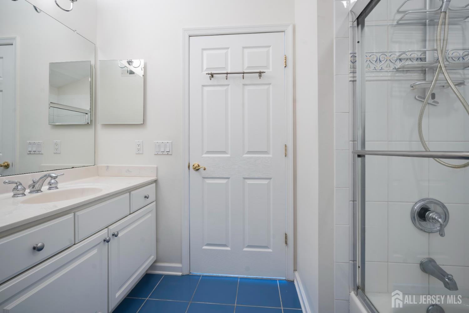 5 Blue Diamond Hill Court, East Brunswick, NJ, 08816 image 40