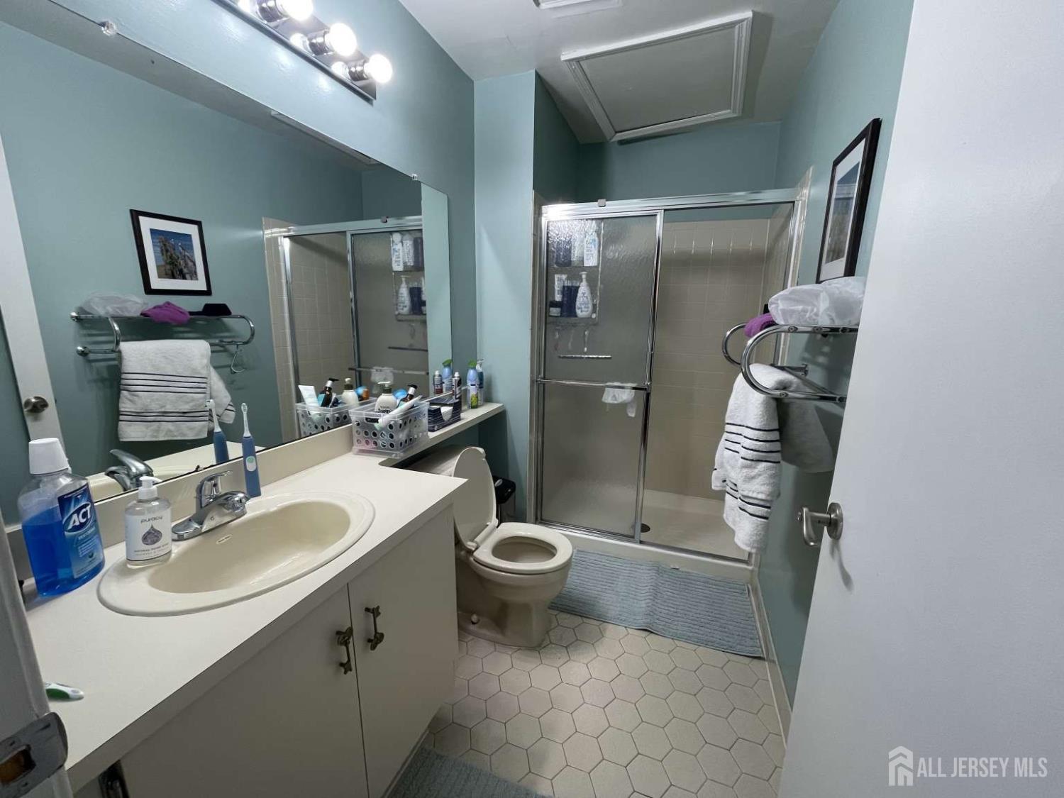 407 Lancaster Court 407, Piscataway, NJ, 08854 image 15