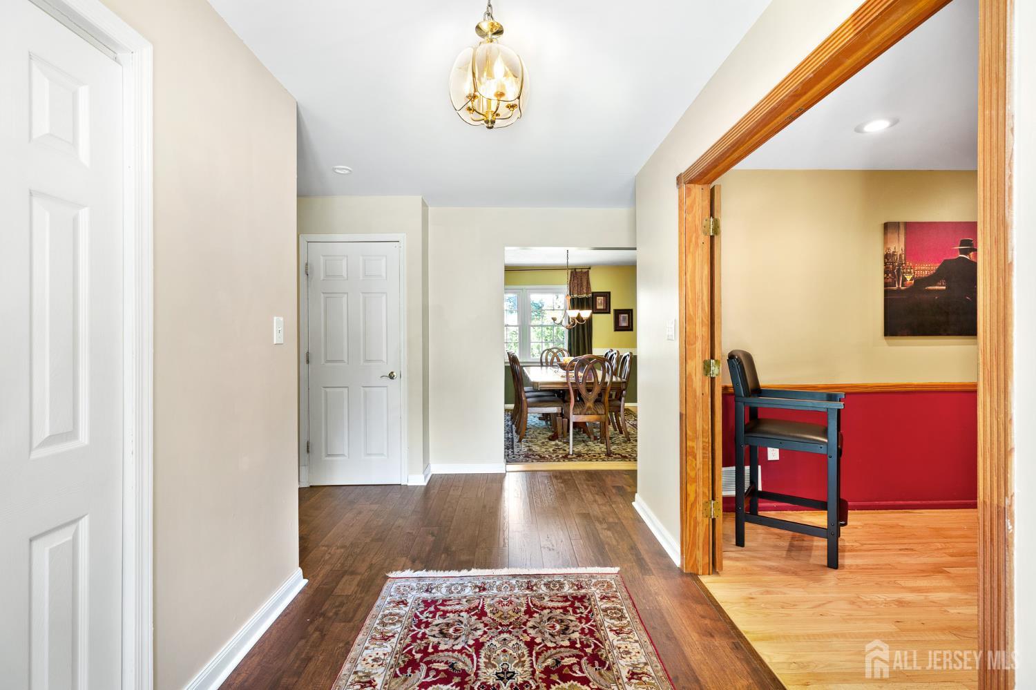 5 Camelot Drive Image 3
