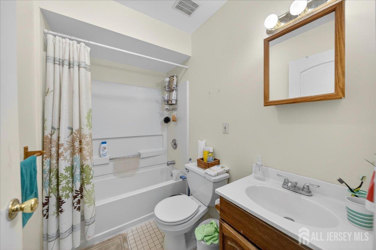112 Commerce Street, Perth Amboy, NJ, 08861 image 15
