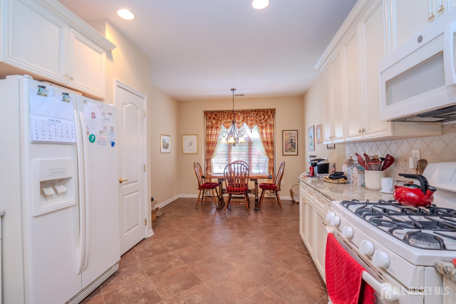 3 Hight Boulevard, Hightstown, NJ, 08520 image 19