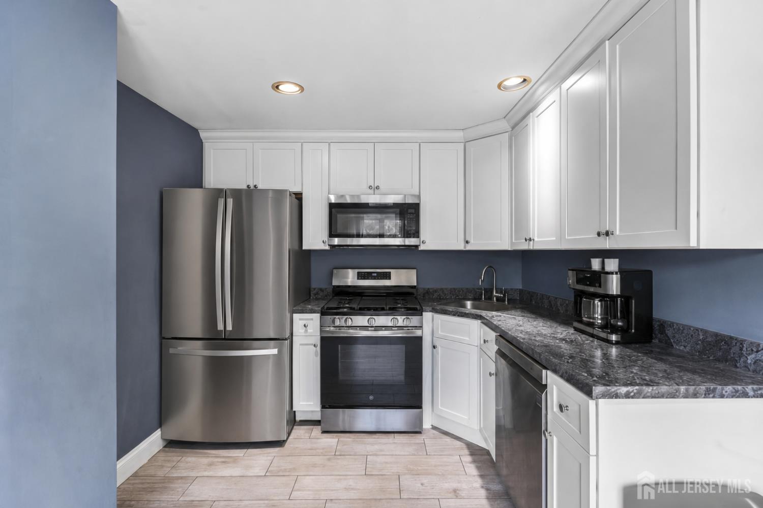 76 Woodland Drive, Keyport, NJ, 07735 image 8