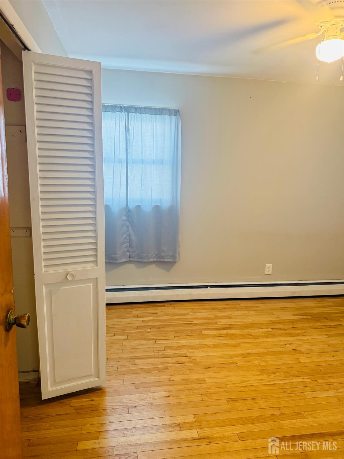 27 Concannon Drive, Fords, NJ, 08863 image 16
