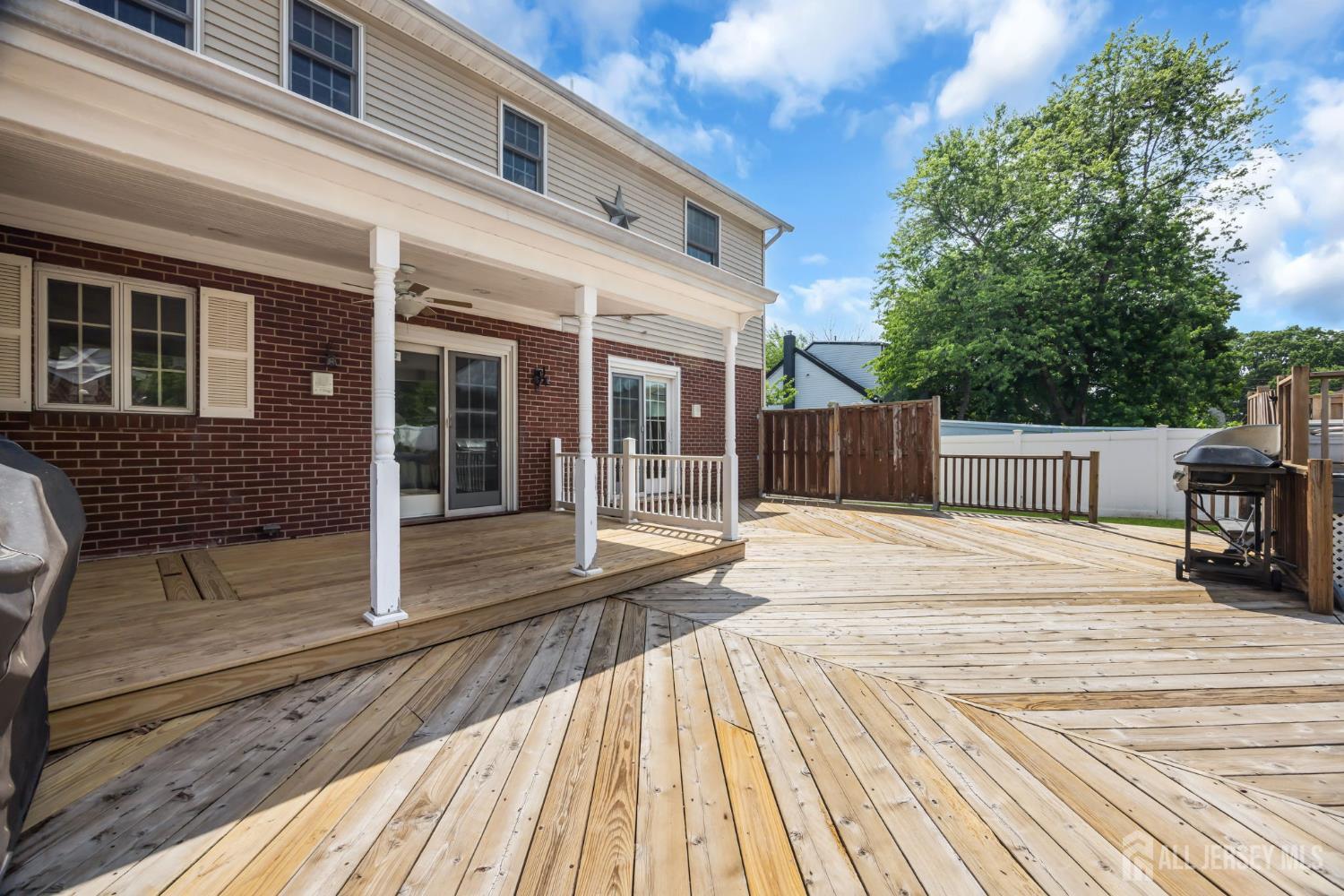 137 Woodland Avenue, Fords, NJ, 08863 image 34