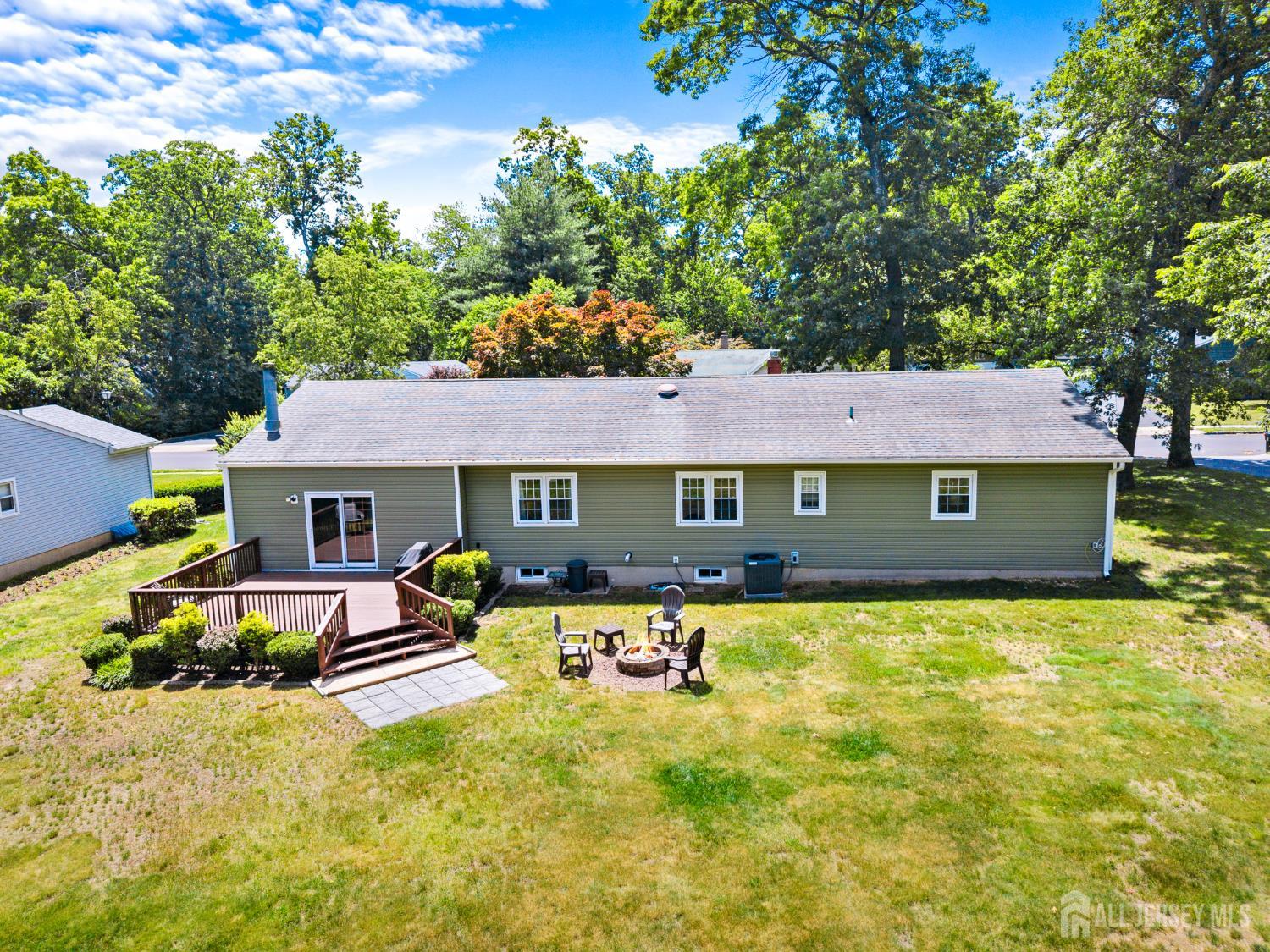 5 Camelot Drive, East Brunswick, NJ, 08816 image 26