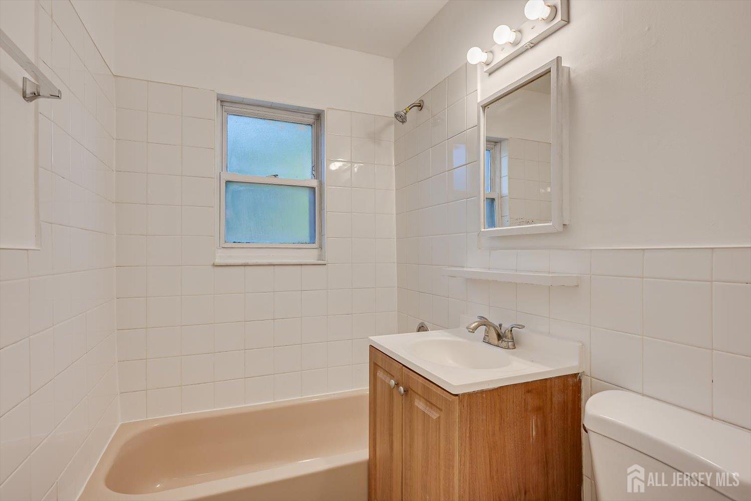 55 Gill Lane 28, Iselin, NJ, 08830 image 21