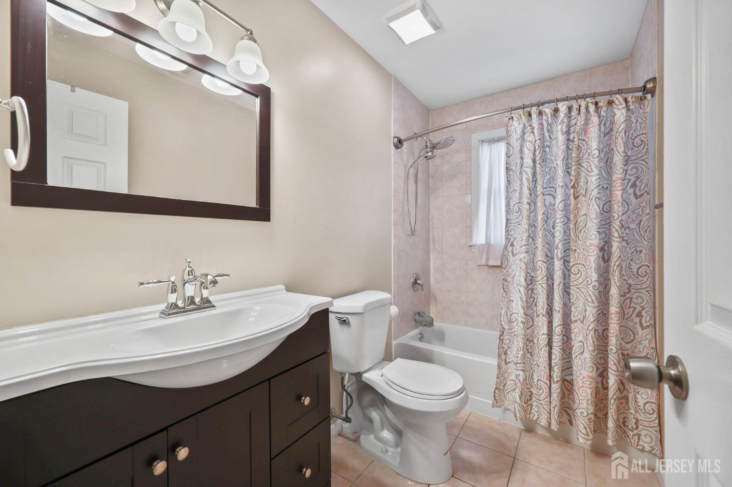 414 fairview Avenue, Colonia, NJ, 07067 image 23