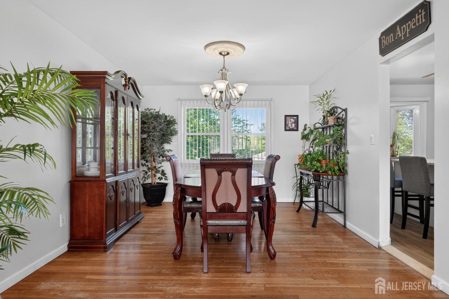 742 Gornik Drive, Perth Amboy, NJ, 08861 image 9