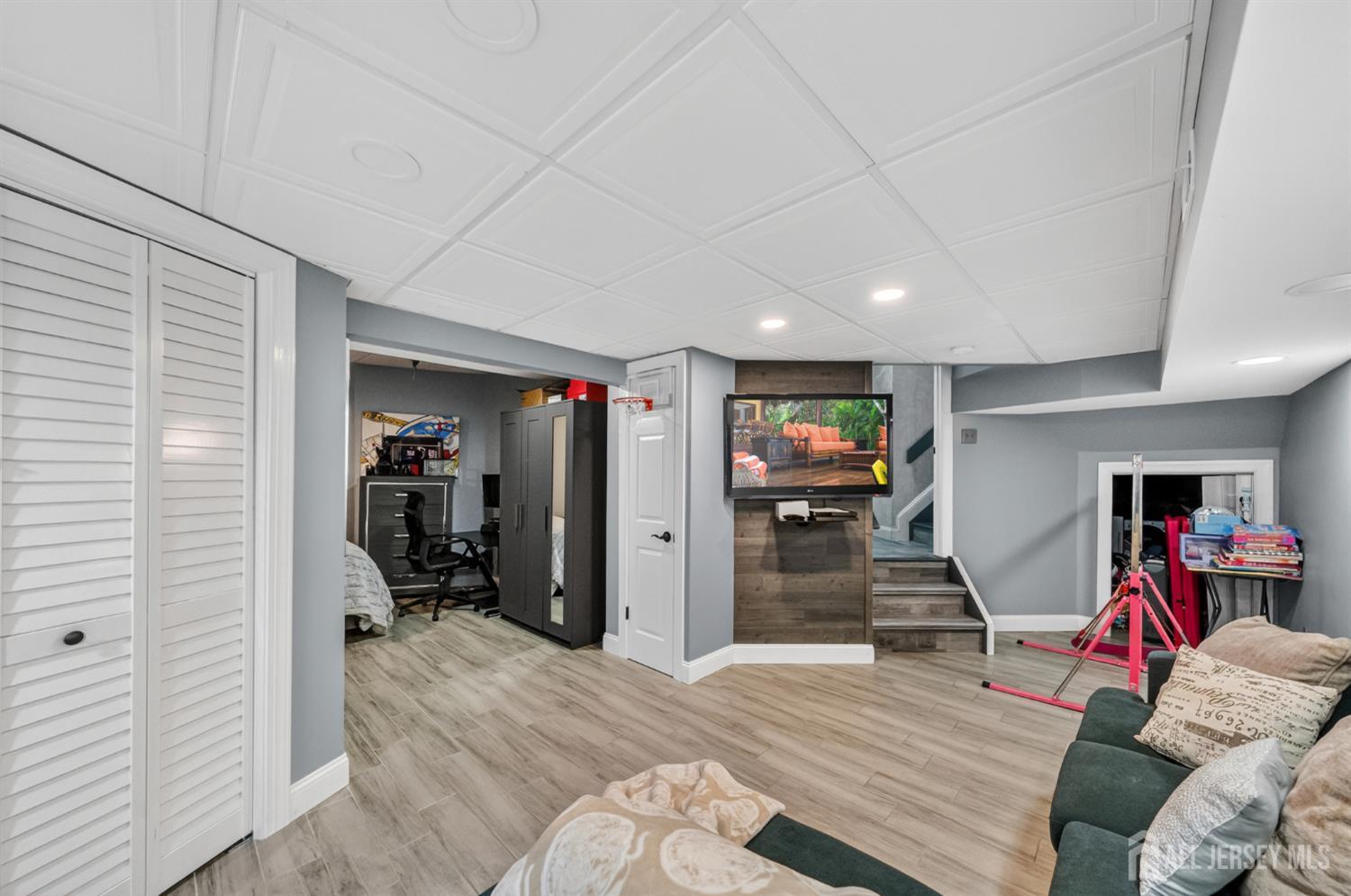 12 Periwinkle Court, East Brunswick, NJ, 08816 image 31