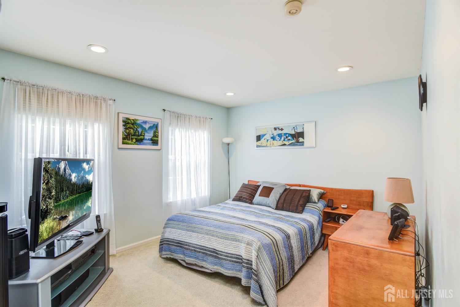 411 Perry Street, Morganville, NJ, 07751 image 30