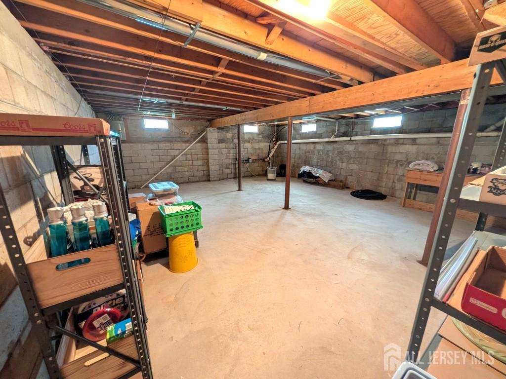 56 Wintergreen Avenue, Edison, NJ, 08820 image 18