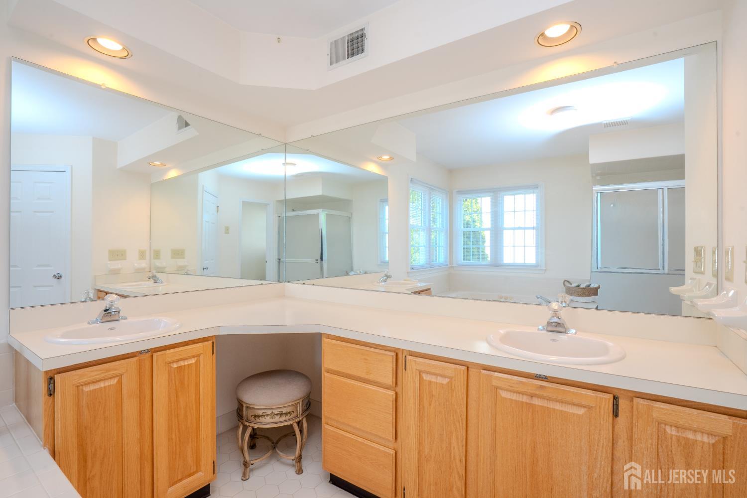 26 Kinglet Drive, Plainsboro, NJ, 08512 image 28
