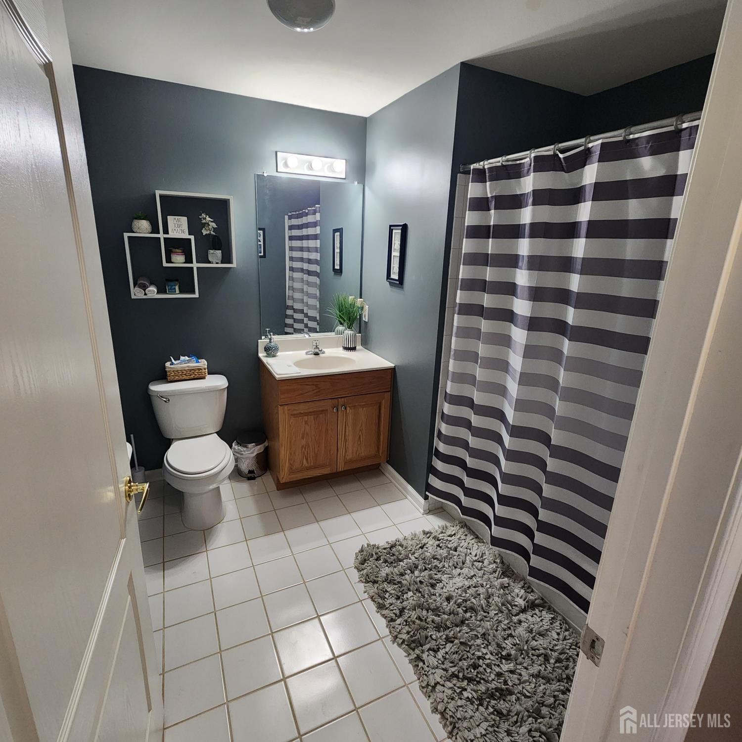 1325 Fernwood Court, New Brunswick, NJ, 08901 image 19
